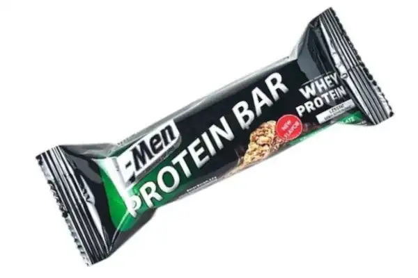 L Men Protein Bar Crunchy Chocolate