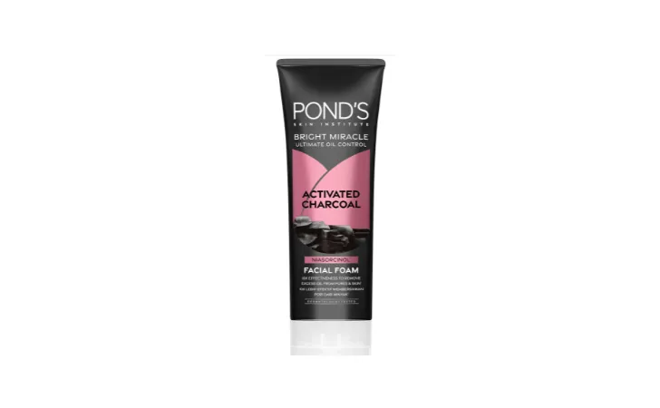 Pond's Bright Miracle Ultimate Oil Control Facial Foam